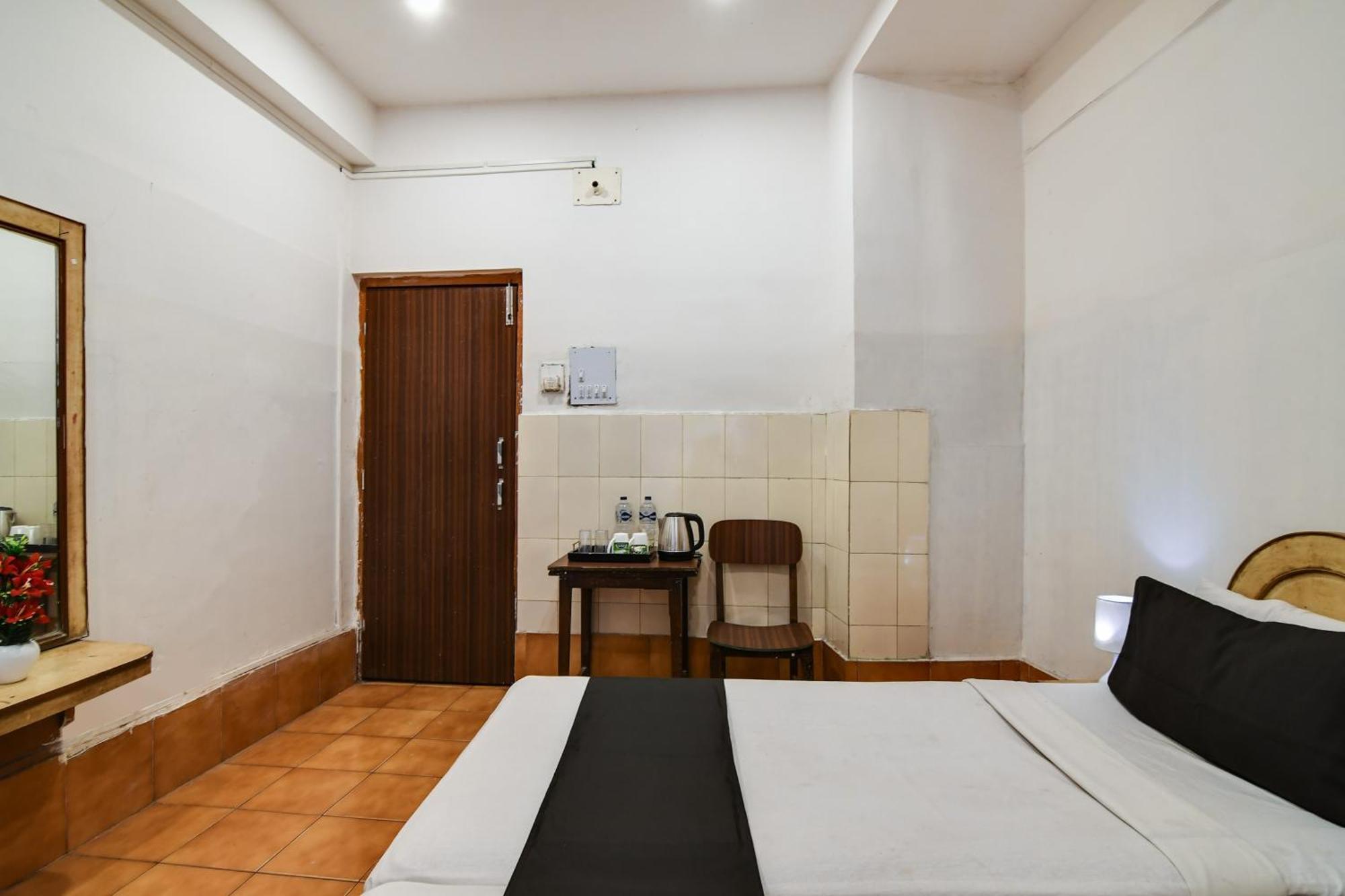 כלכותה Hotel O Dinar מראה חיצוני תמונה