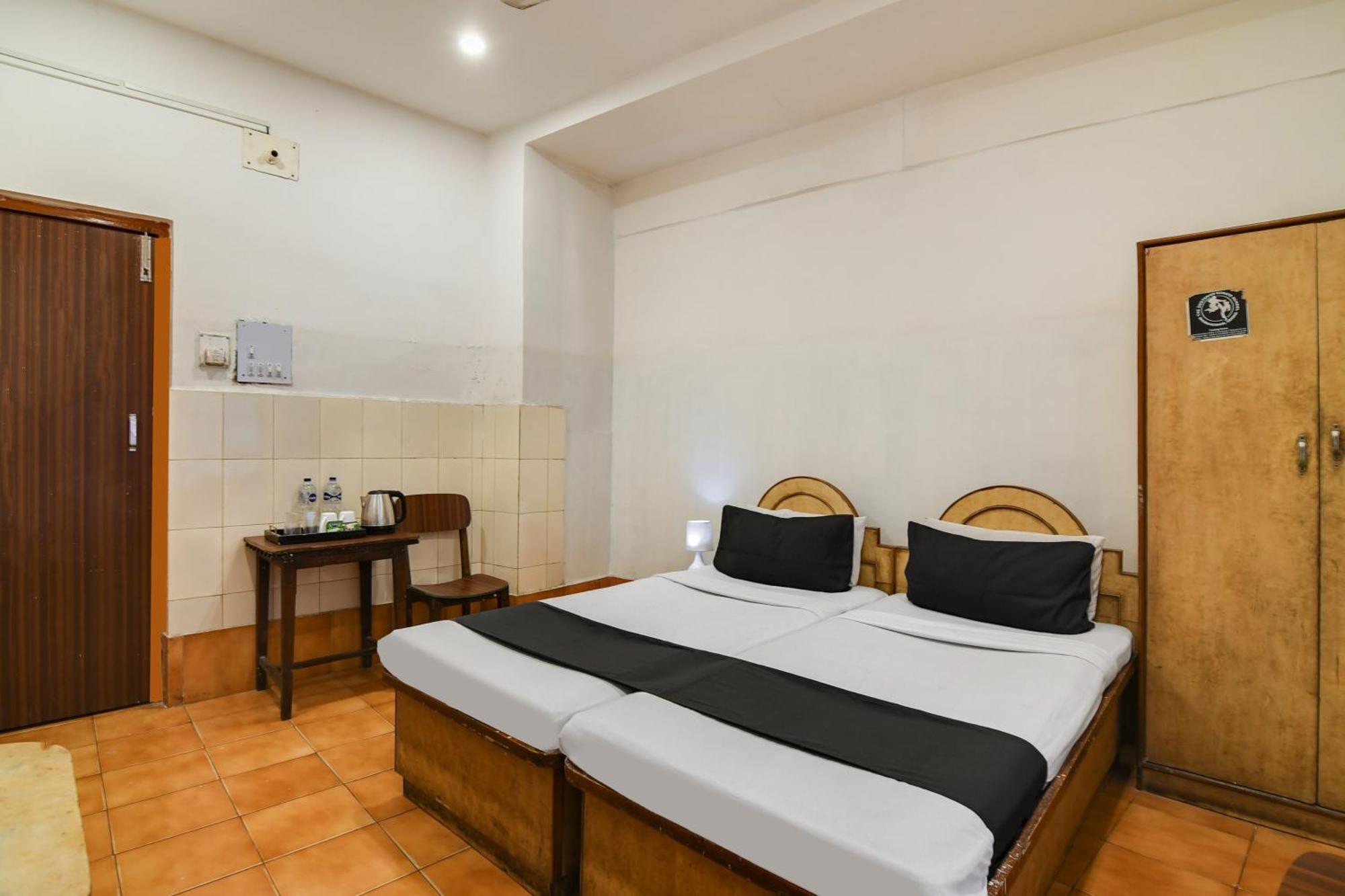 כלכותה Hotel O Dinar מראה חיצוני תמונה